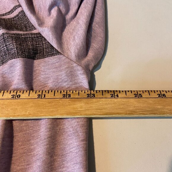 Travis Mathew Men 2XL 1/4 Zip Golf Pullover Top Purple Stripe Performance Stretc - Picture 7 of 9